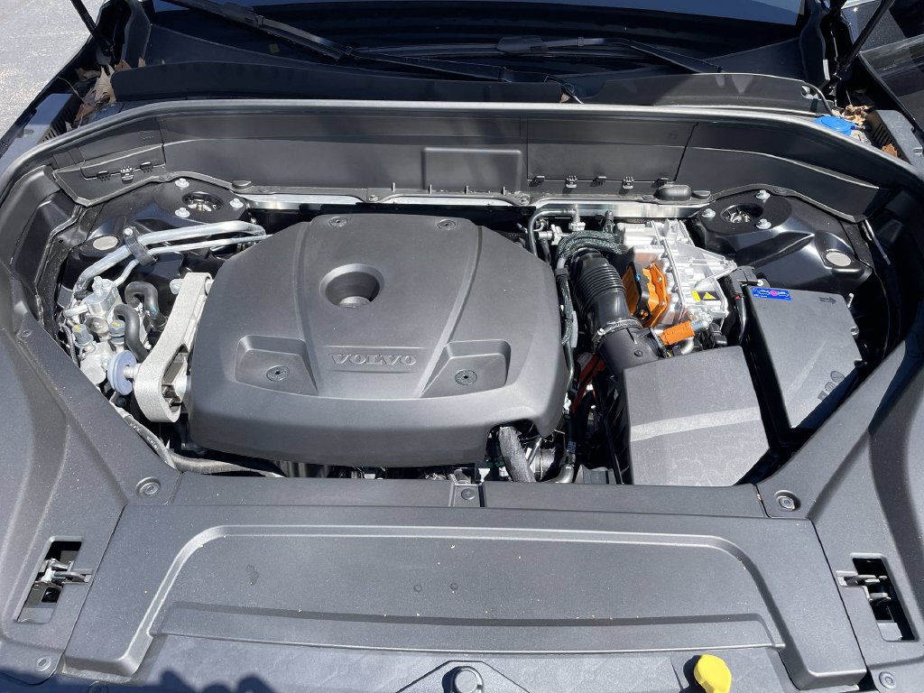 2026 Volvo XC90 Plus - Photo 19