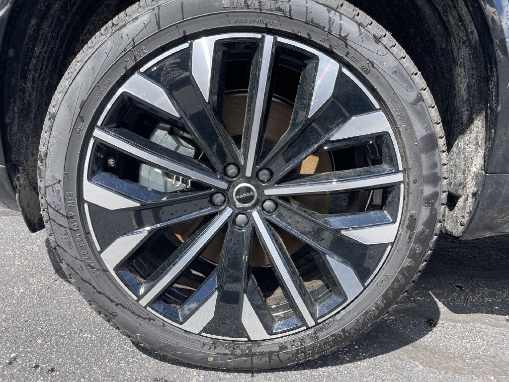 2026 Volvo XC90 Plus - Photo 20