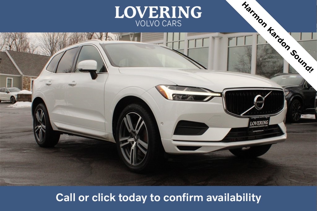 2019 Volvo XC60 Momentum's photo