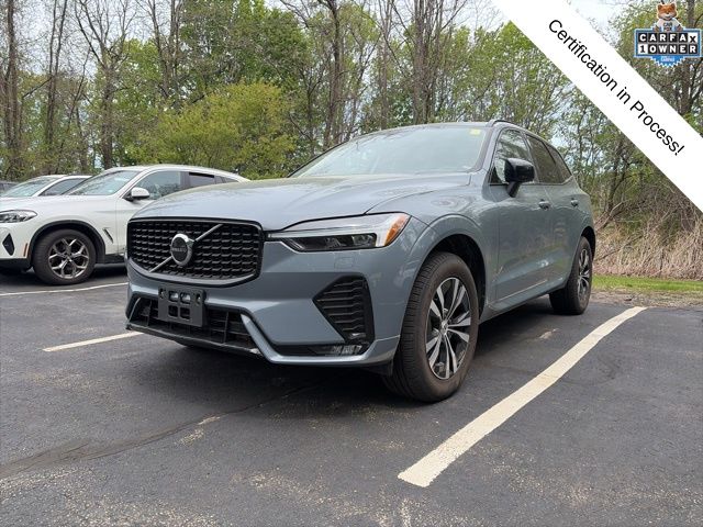 2024 Volvo XC60 B5 Core Dark Theme AWD's photo