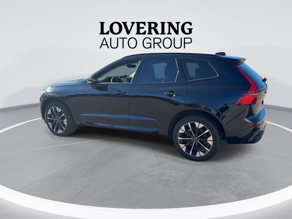 2026 Volvo XC60 Plus - Photo 6