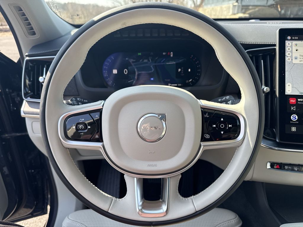 2026 Volvo XC90 Ultra - Photo 14