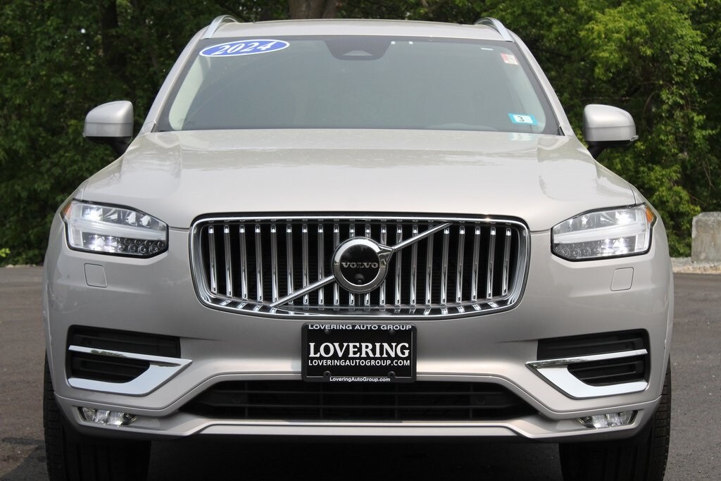 2024 Volvo XC90 Plus photo 3