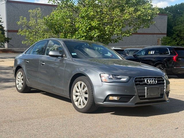 2013 Audi A4 2.0T quattro manual Premium's photo