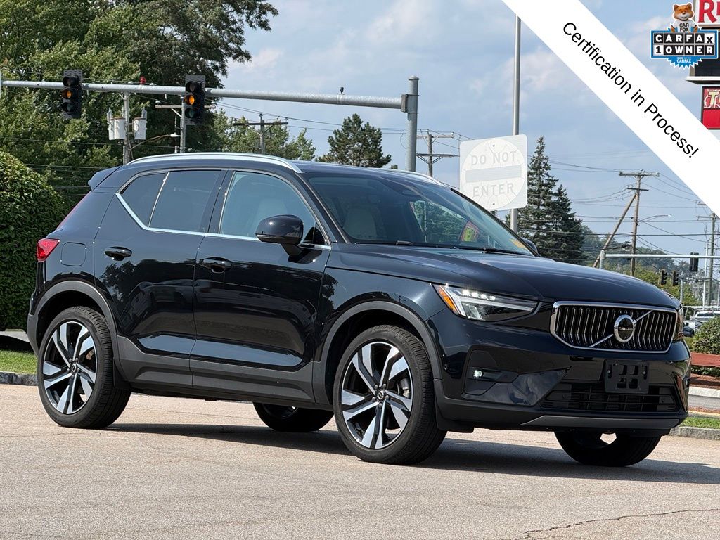 2024 Volvo XC40