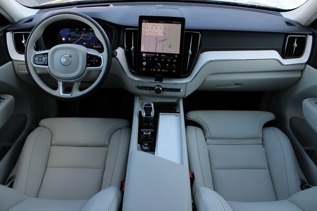 New 2026 Volvo XC60 B5 Ultra SUV