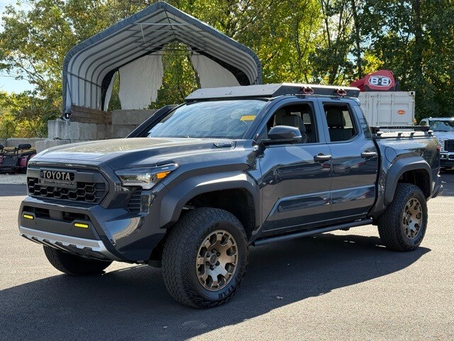 2024 Toyota Tacoma Trailhunter photo 3