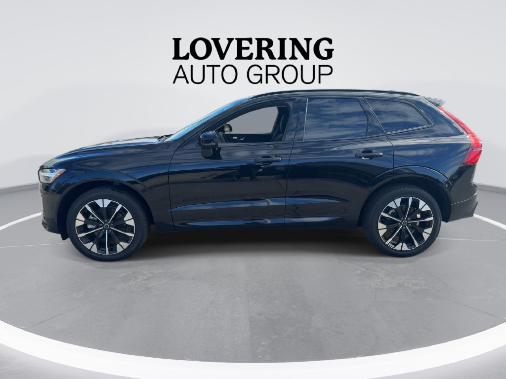 2026 Volvo XC60 Plus - Photo 6
