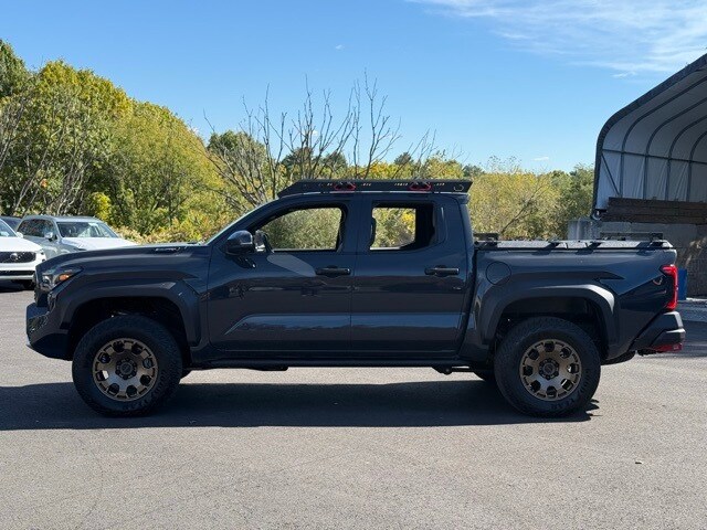 2024 Toyota Tacoma Trailhunter photo 4