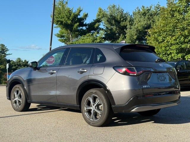 2025 Honda HR-V EX-L photo 2