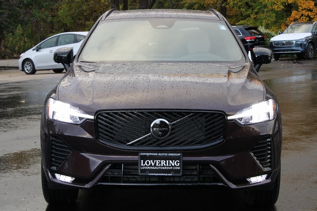 New 2026 Volvo XC60 B5 Plus SUV