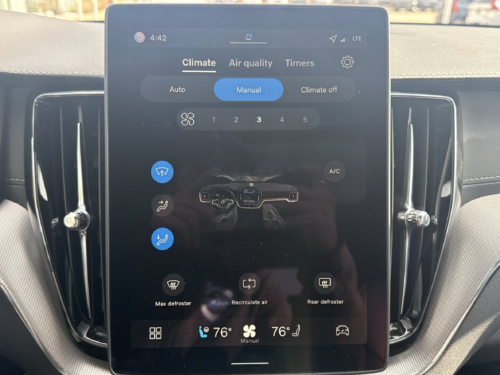 2026 Volvo XC60 Ultra - Photo 20