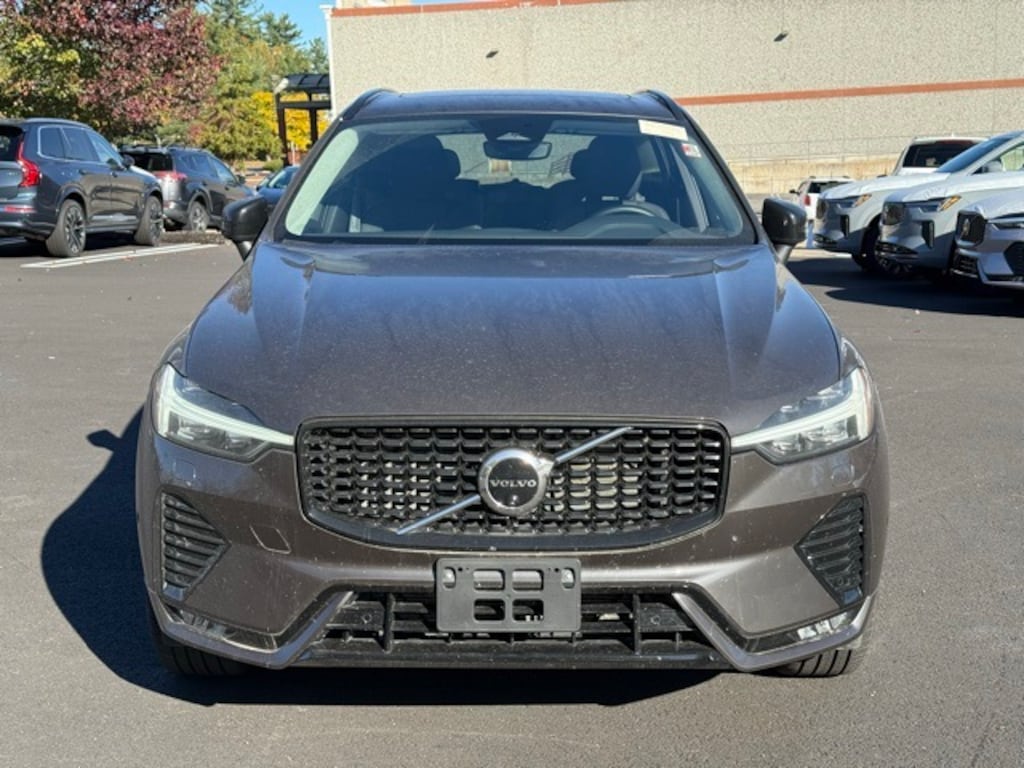 Certified 2025 Volvo XC60 B5 Plus SUV