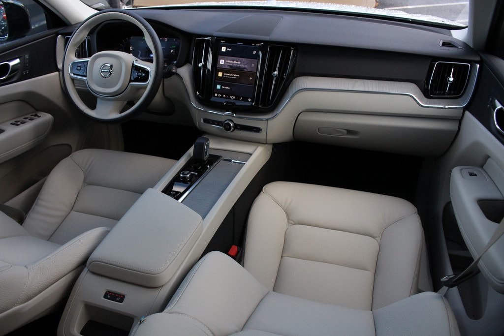 Certified 2025 Volvo XC60 Plus with VIN YV4H60RC7S1092619 for sale in Nashua, NH