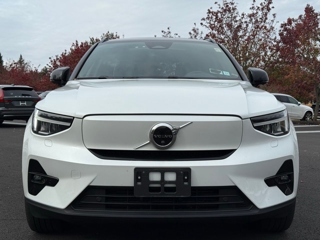 Used 2023 Volvo XC40 Plus with VIN YV4ED3UW6P2963474 for sale in Nashua, NH