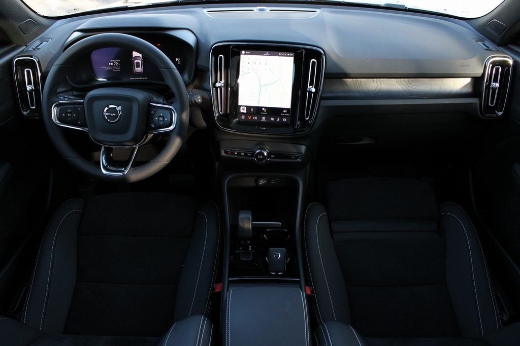 Certified 2024 Volvo XC40 Plus with VIN YV4ER3XLXR2270509 for sale in Nashua, NH