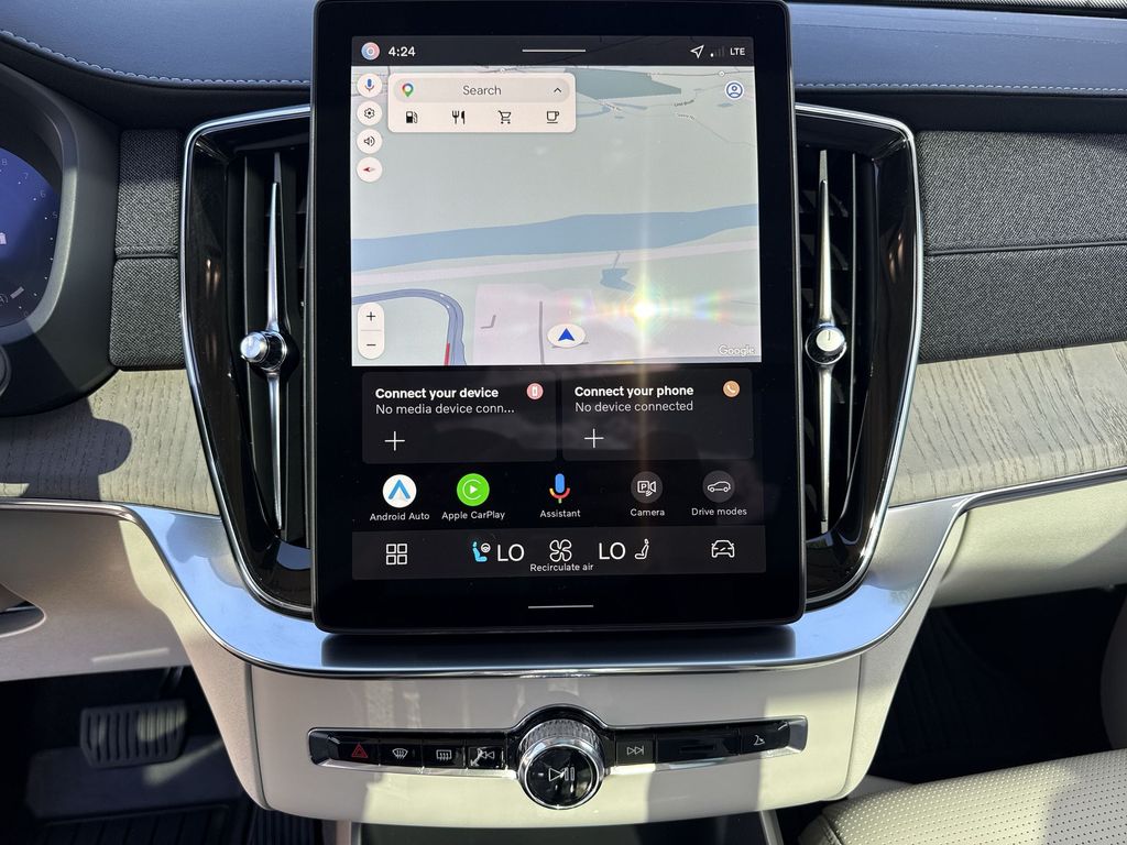 2026 Volvo XC90 Ultra - Photo 14
