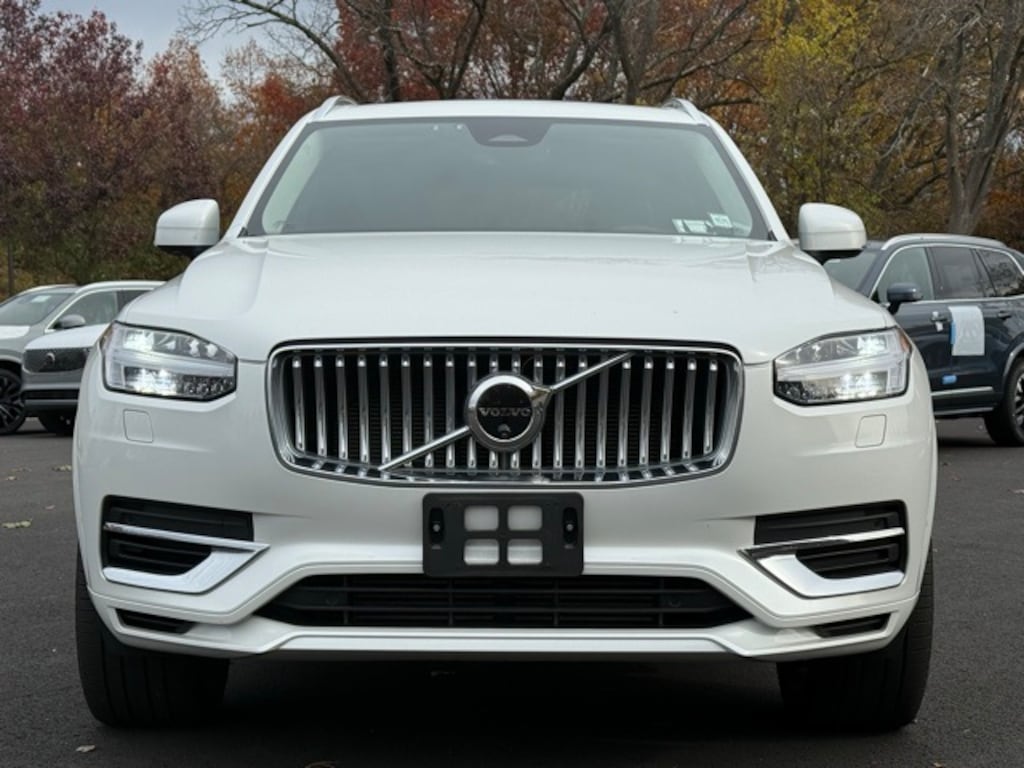 Certified 2024 Volvo XC90 Recharge Plug-In Hybrid T8 Plus Bright Theme 7 Passenger SUV
