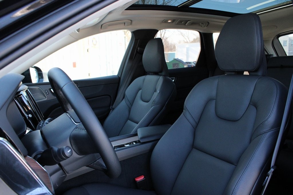 Certified 2023 Volvo XC60 B5 Plus Bright Theme SUV