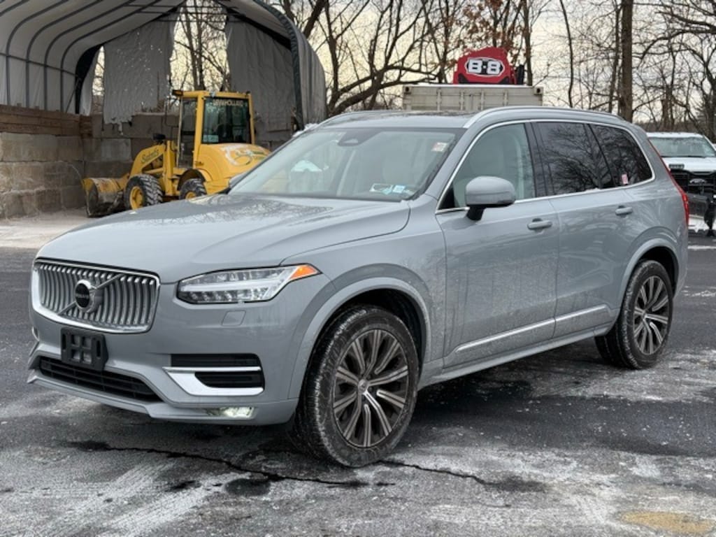 Certified 2024 Volvo XC90 B5 Core SUV