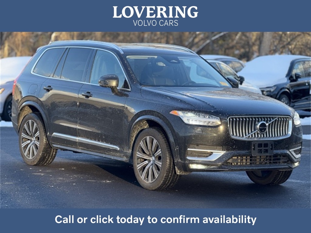 2023 Volvo XC90 Plus's photo