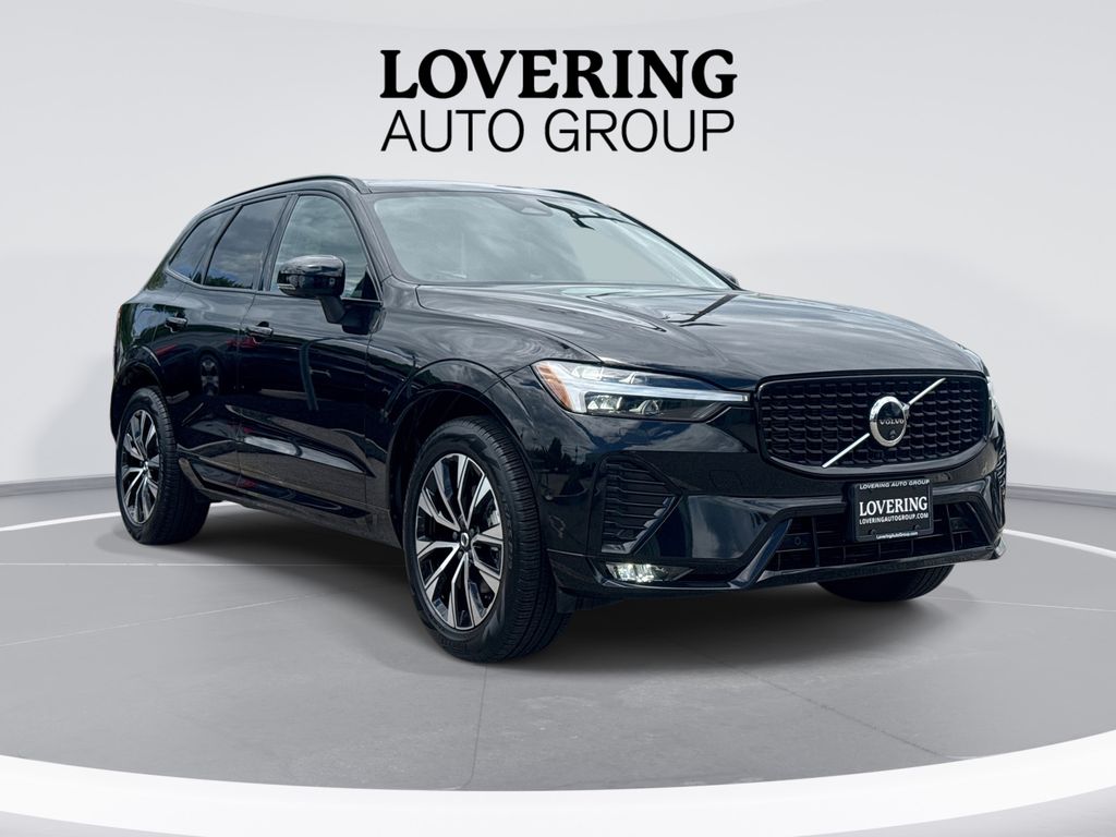 2025 Volvo XC60 B5 Plus Dark AWD's photo