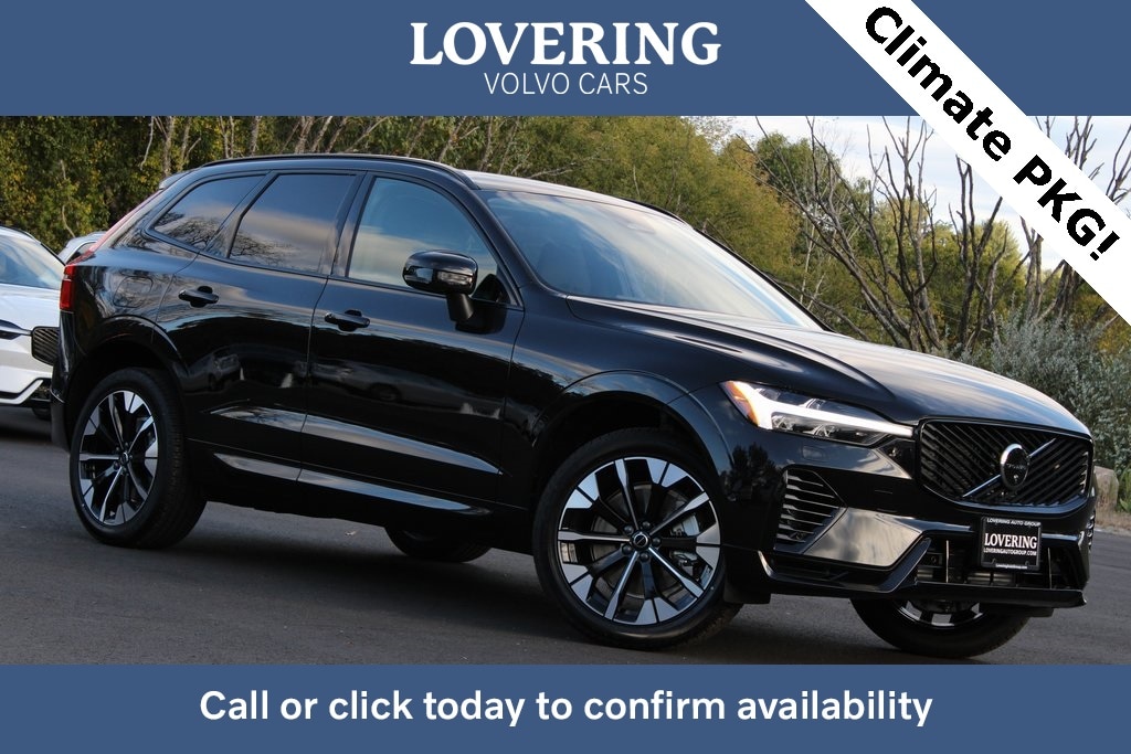 2026 Volvo XC60 Plus's photo