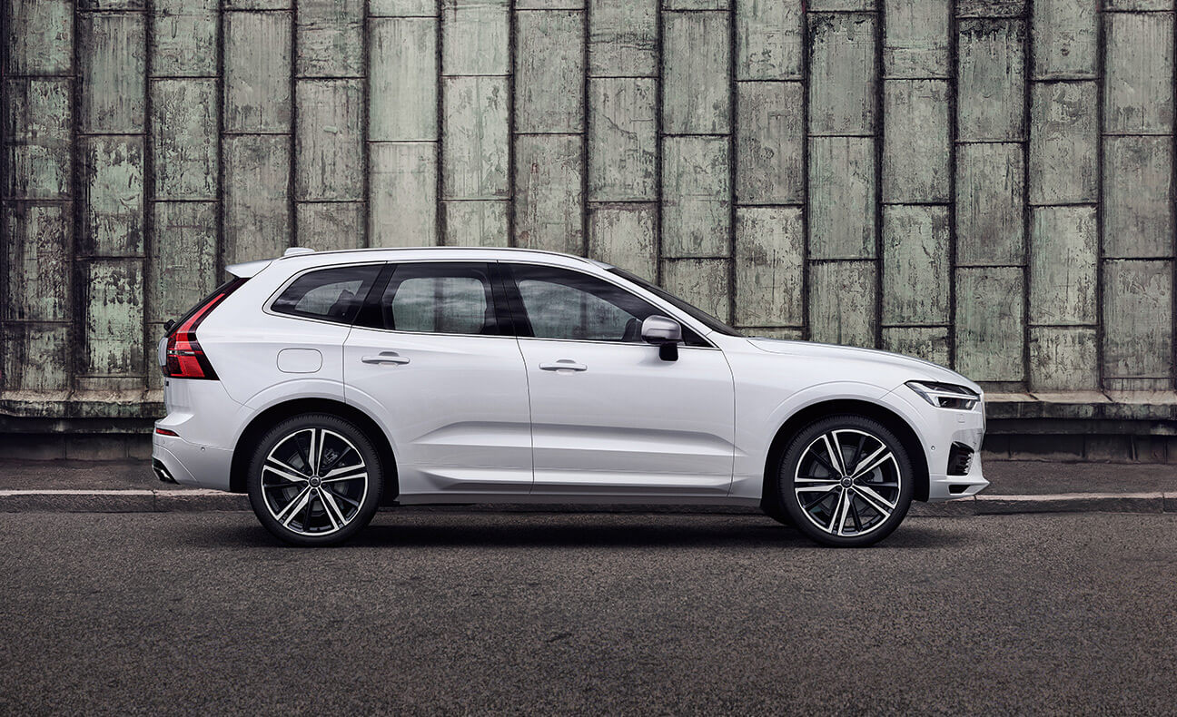 2018 Volvo XC60 Gallery 3