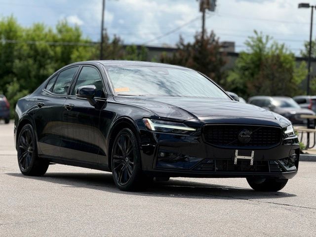 2023 Volvo S60 B5 Plus Black Edition AWD's photo