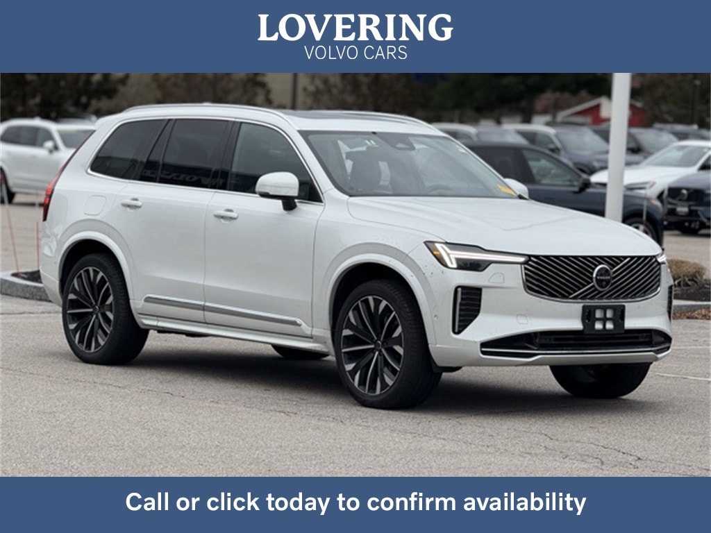 2025 Volvo XC90 Plus's photo