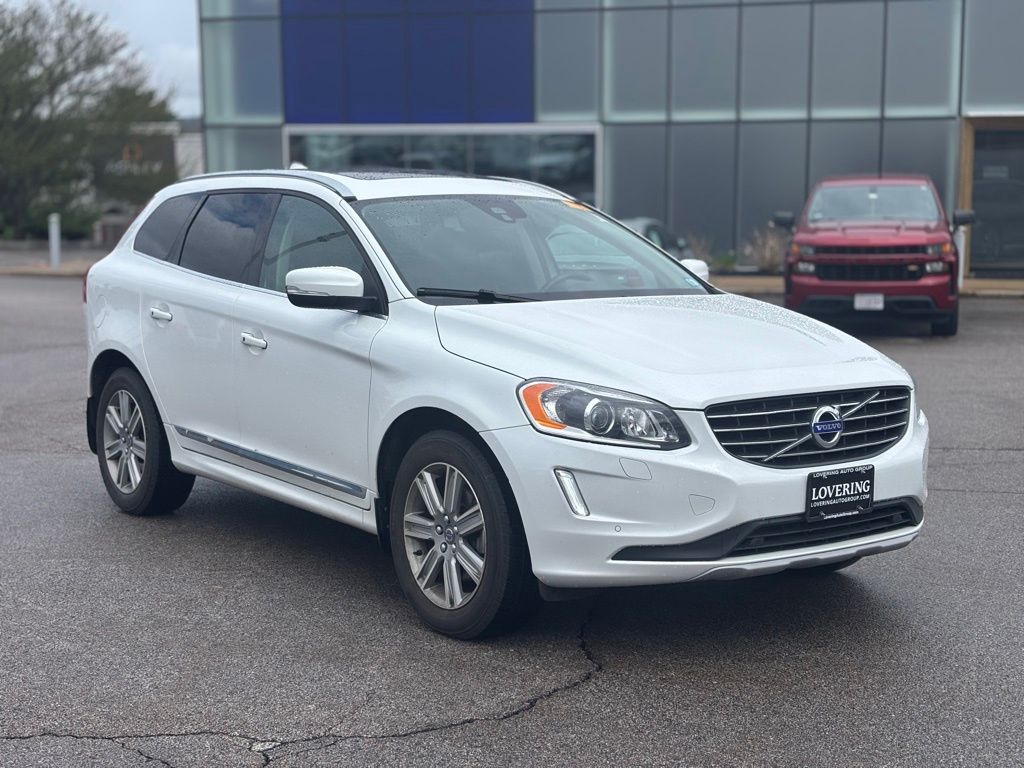 2017 Volvo XC60 T5 Inscription