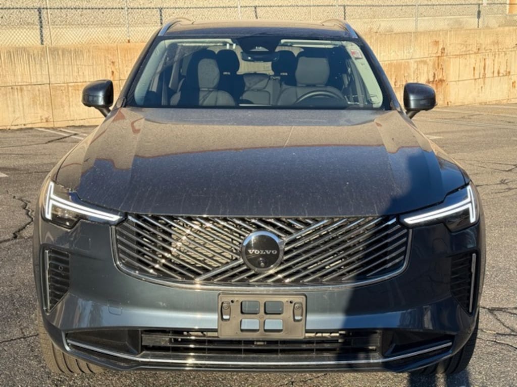 Certified 2025 Volvo XC90 B5 Plus SUV