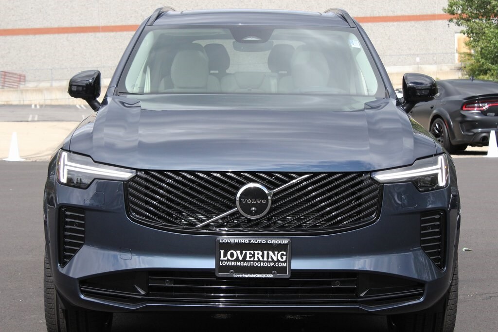 2026 Volvo XC90 photo 3
