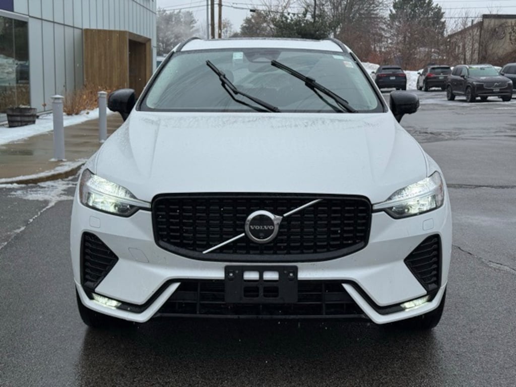 Certified 2025 Volvo XC60 B5 Plus SUV