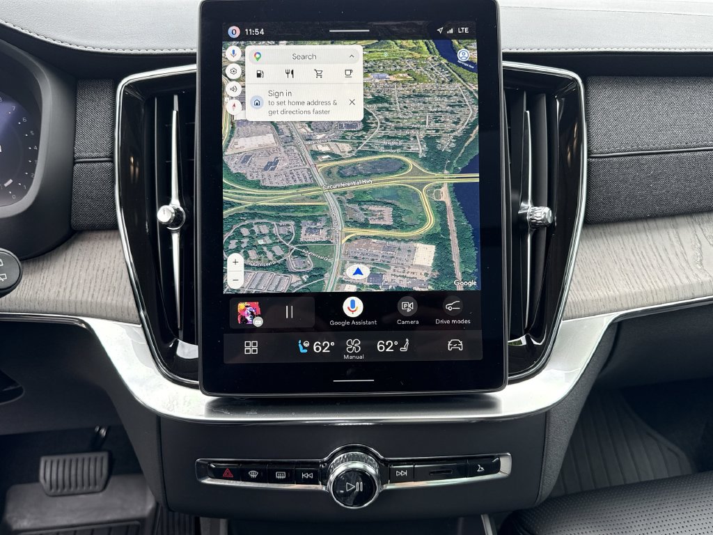 2026 Volvo XC90 Ultra - Photo 15