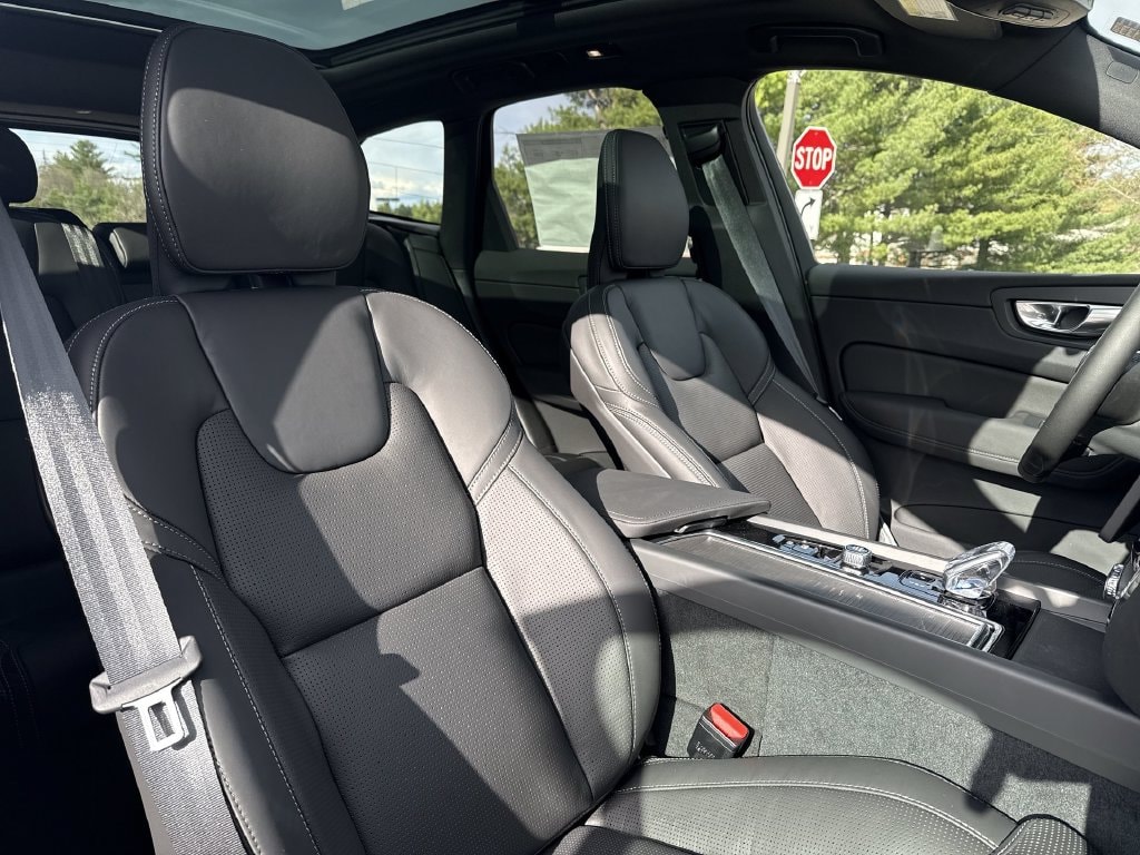 2026 Volvo XC60 Ultra - Photo 24