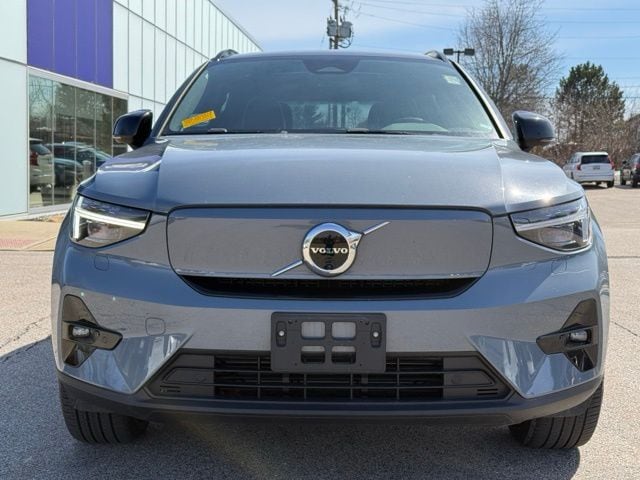 Used 2023 Volvo XC40 Ultimate with VIN YV4ED3UM1P2000027 for sale in Nashua, NH