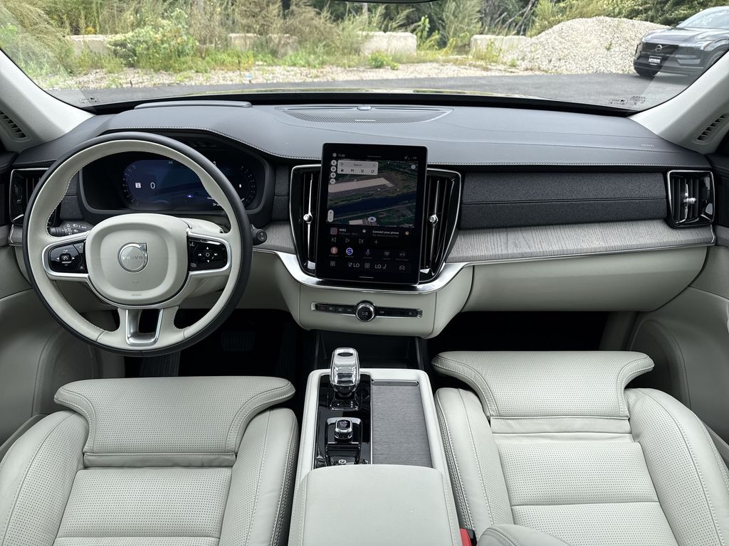 2026 Volvo XC90 Ultra - Photo 10