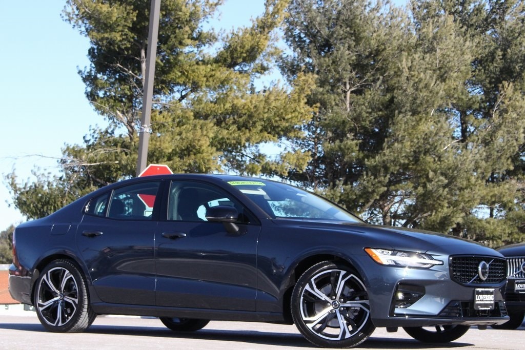 New 2025 Volvo S60 For Sale at Lovering Volvo Cars Nashua