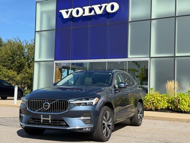 2023 Volvo XC60 B5 Plus photo 3
