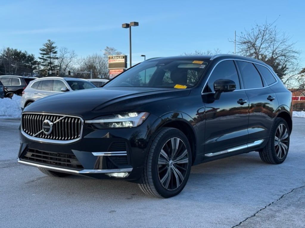 Certified 2023 Volvo XC60 B5 Ultimate Bright Theme SUV