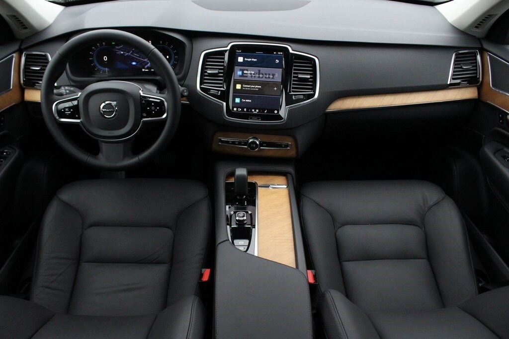 Certified 2024 Volvo XC90 Plus with VIN YV4L12PEXR1237848 for sale in Nashua, NH
