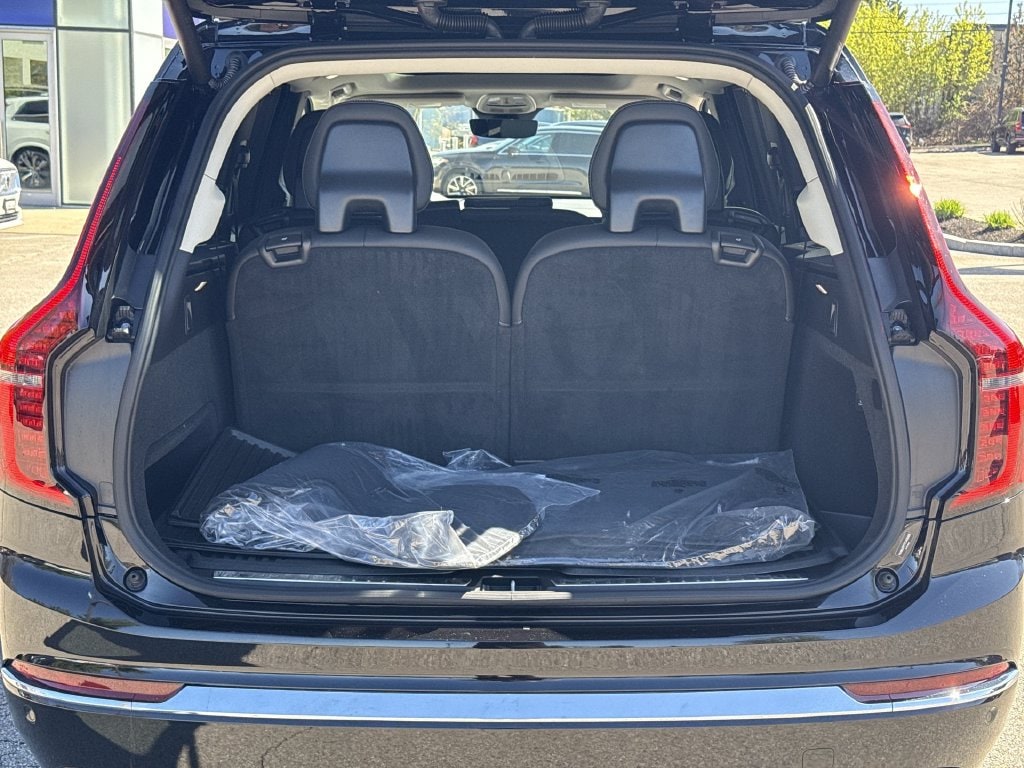 2026 Volvo XC90 Ultra - Photo 24