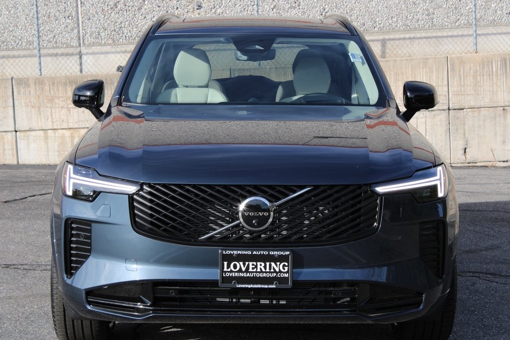 New 2026 Volvo XC90 B6 Ultra Dark Theme 6-Seater SUV