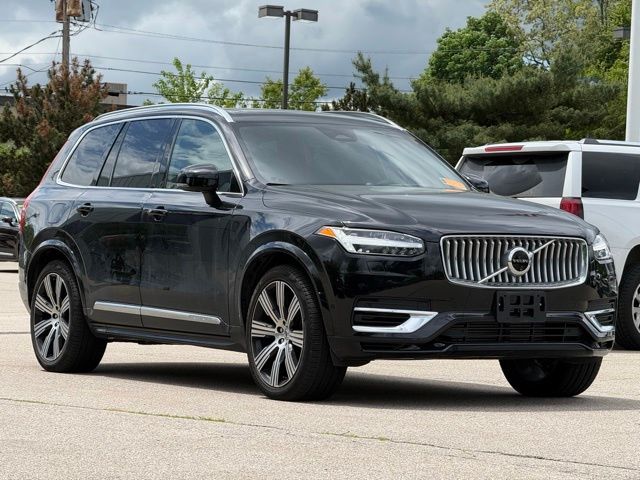 2024 Volvo XC90 T8 Recharge Ultimate Bright Theme 4WD's photo