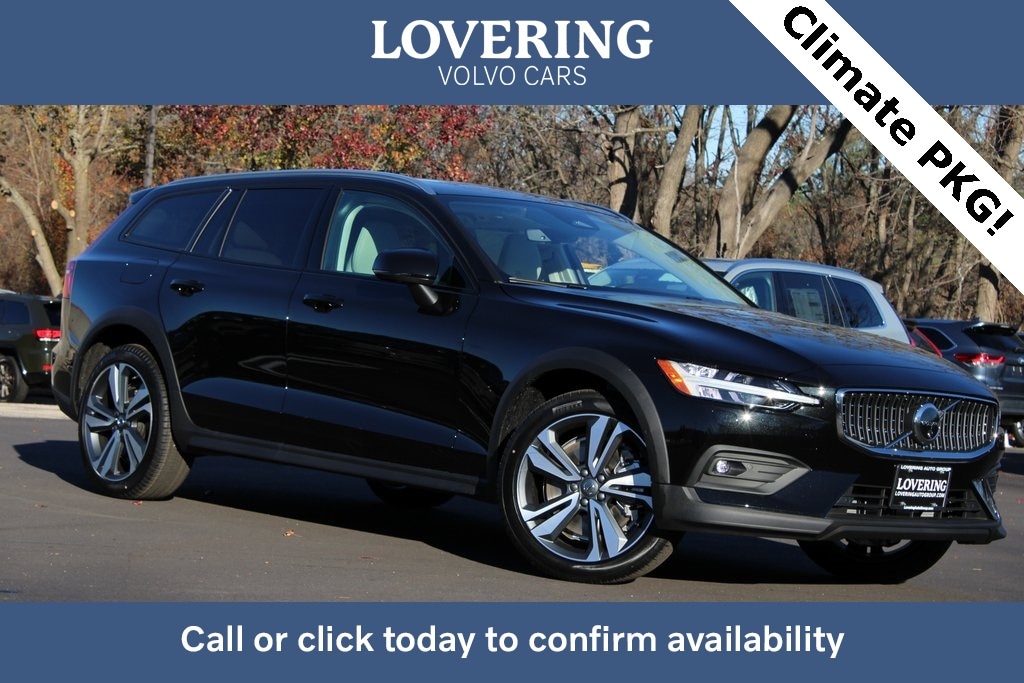 New 2026 Volvo V60 Cross Country B5 Plus Wagon