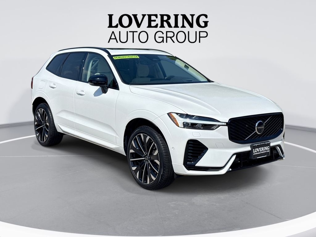 2026 Volvo XC60 plug-in hybrid SUV 