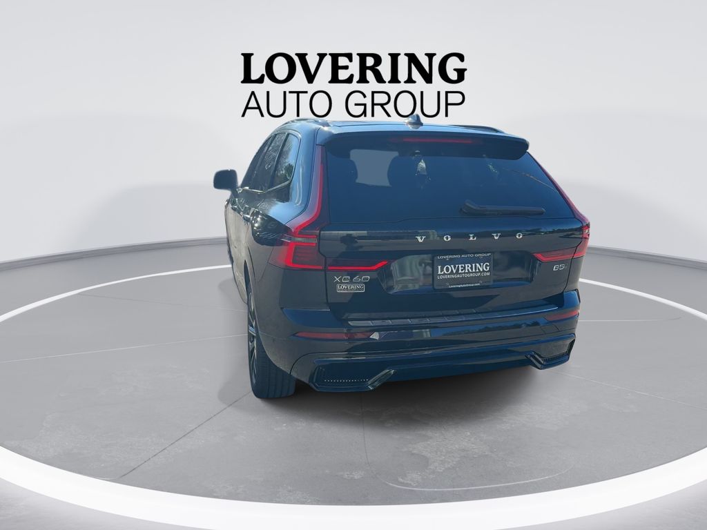 2026 Volvo XC60 Plus - Photo 7