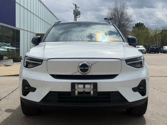 Used 2023 Volvo XC40 Ultimate with VIN YV4ED3UM5P2052325 for sale in Nashua, NH