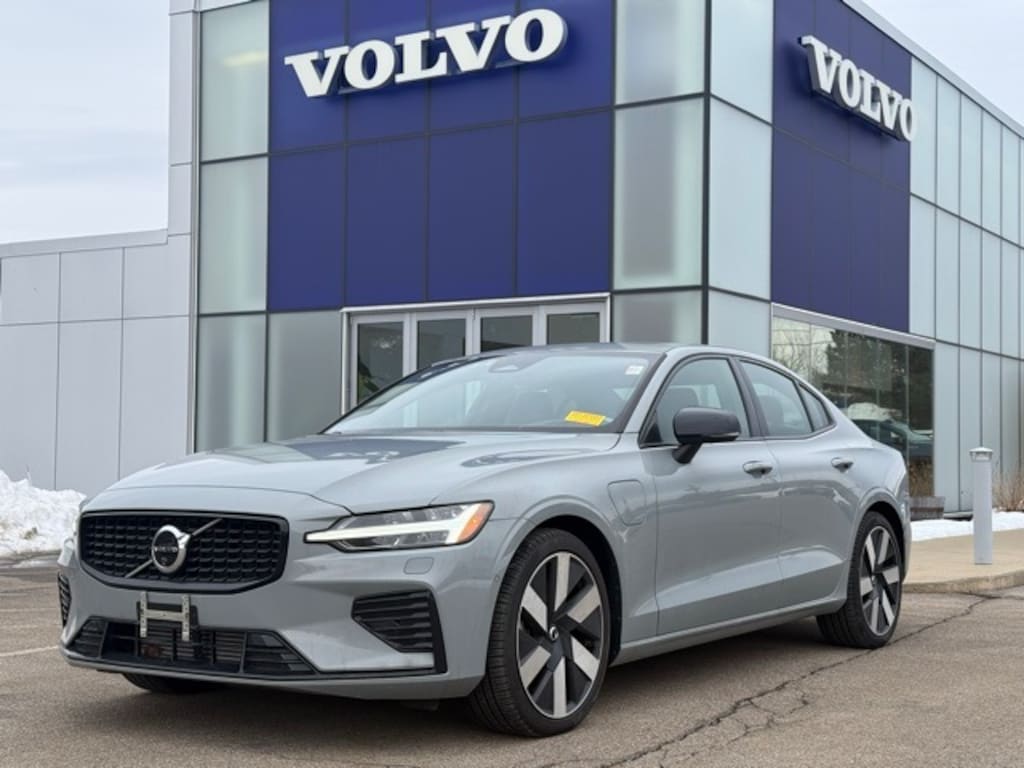 Certified 2024 Volvo S60 Recharge Plug-In Hybrid Ultimate Sedan